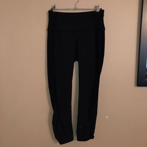 Lululemon crop leggings black